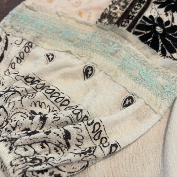FREE PEOPLE Tripoli Oversized Printed Blouse Size XS - Picture 9 of 10